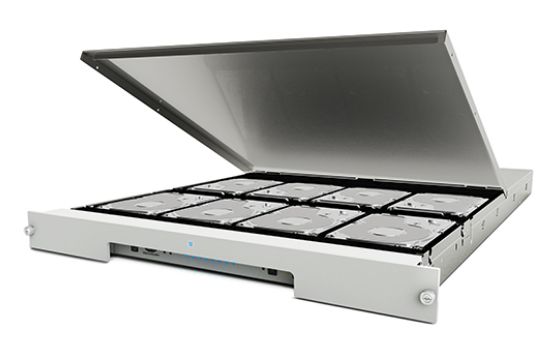 David Helmly使用LaCie 8big Rack Thunderbolt 2簡(jiǎn)化了視頻工作流程